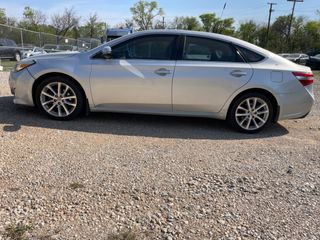 2014 Toyota Avalon Limited - Exterior Side Driver Image